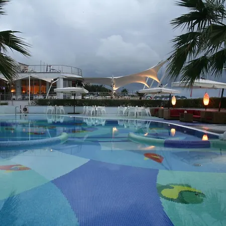 Lido *